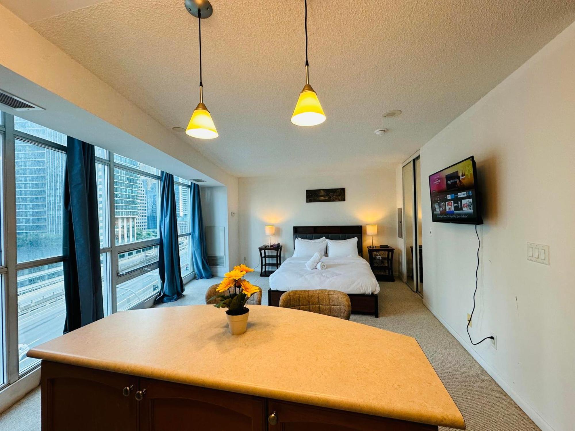 Rivetstays - The Yonge Торонто Екстер'єр фото